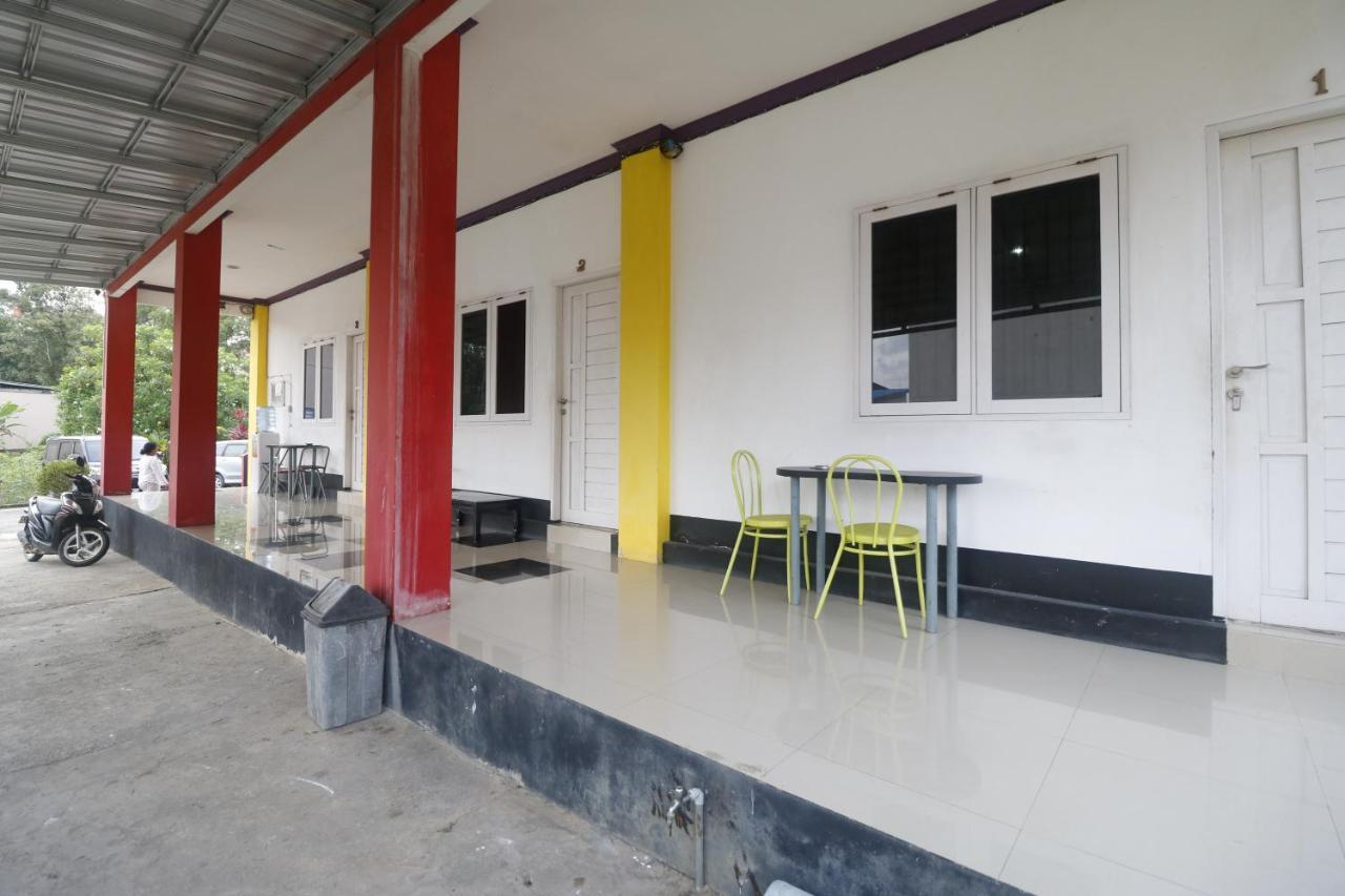 Hotel RedDoorz Syariah near BSCC DOME Balikpapan  Exterior foto